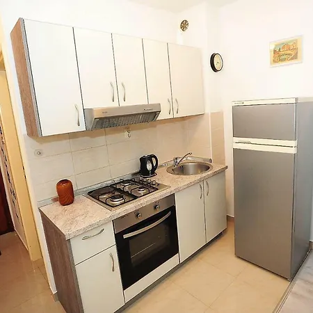 アパート Vilma ザダル